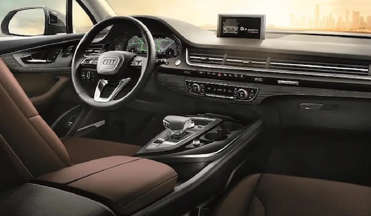Audi - Q7 Technology - Car Rentals Near me - Used Cars Near me - Exclusive Concierge Club.webp